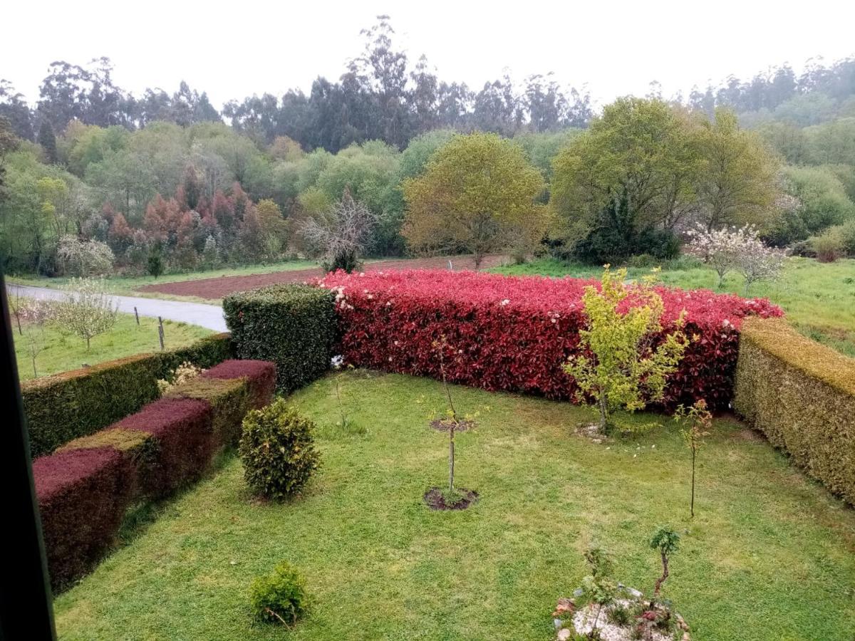 فيلا Casa O Castelo En Touro المظهر الخارجي الصورة